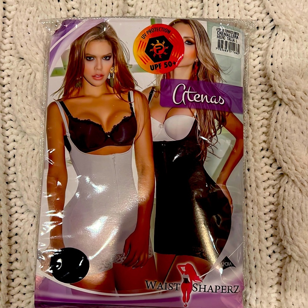 Waist shaper never worn